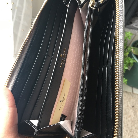 Kate Spade Wallet - Picture 2 of 3